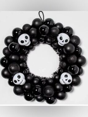 Hyde & eek! Boutique Halloween door wall wreath NEW NWT 17 in shatterproof